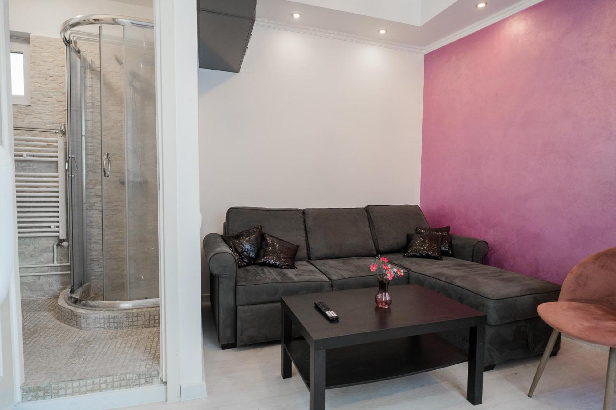 Ultra Central White & Lila Studio Bukarest Exterior foto